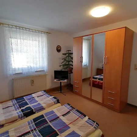 Haus Am Waldrand Apartment *